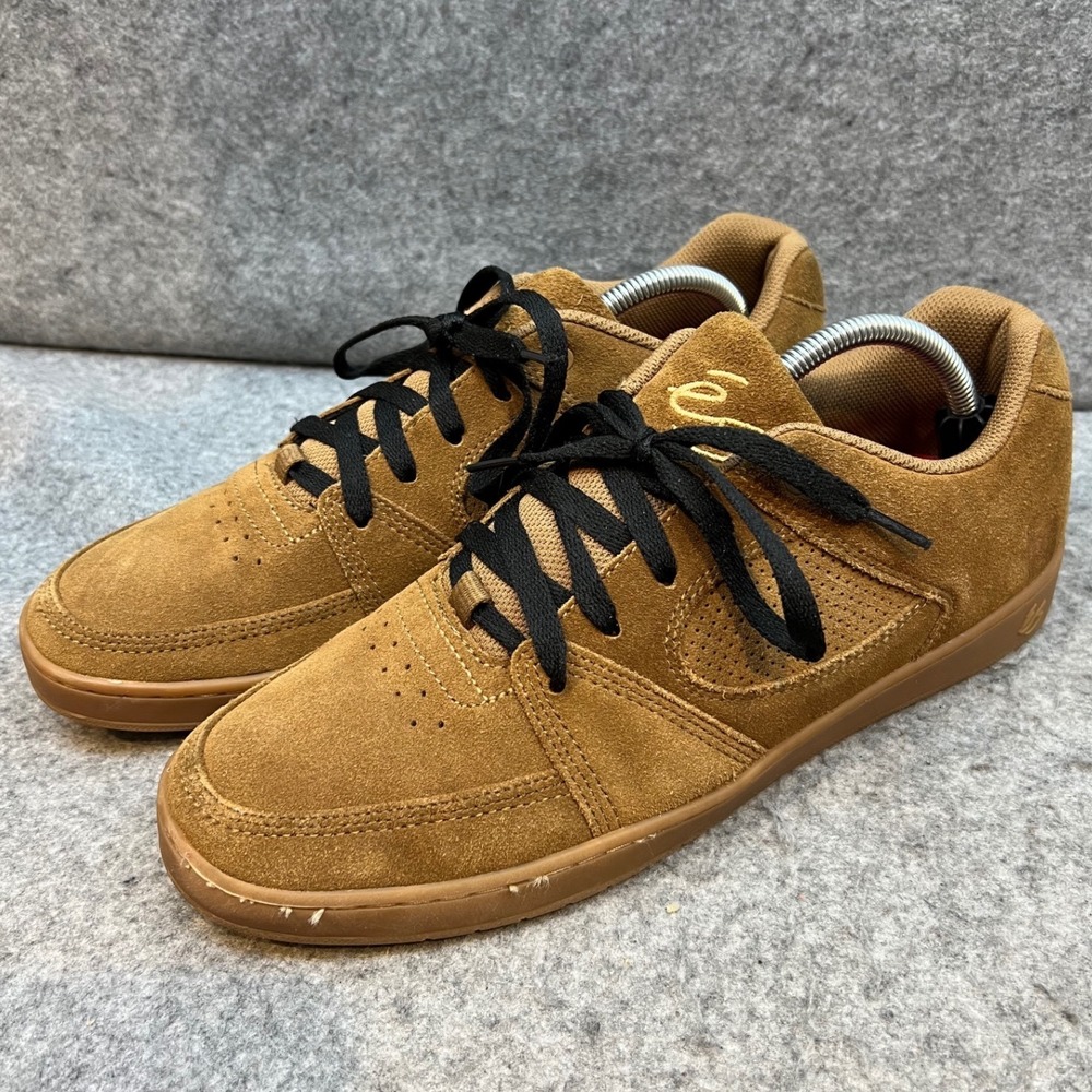 ES Accel Slim Skate Shoes Mens Tan Brown Suede Gum Sole Low Top Sneakers Size 11